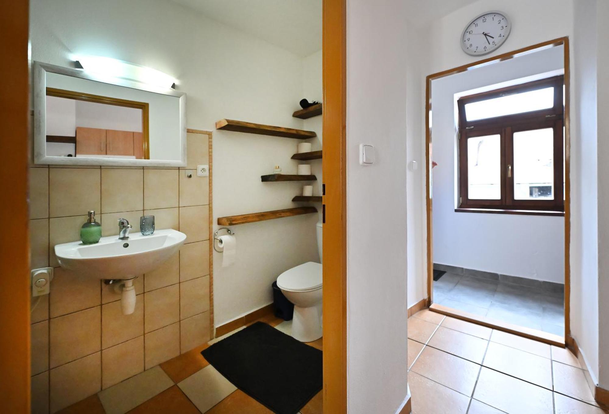 Apartman U Spinaru Тршешть Экстерьер фото